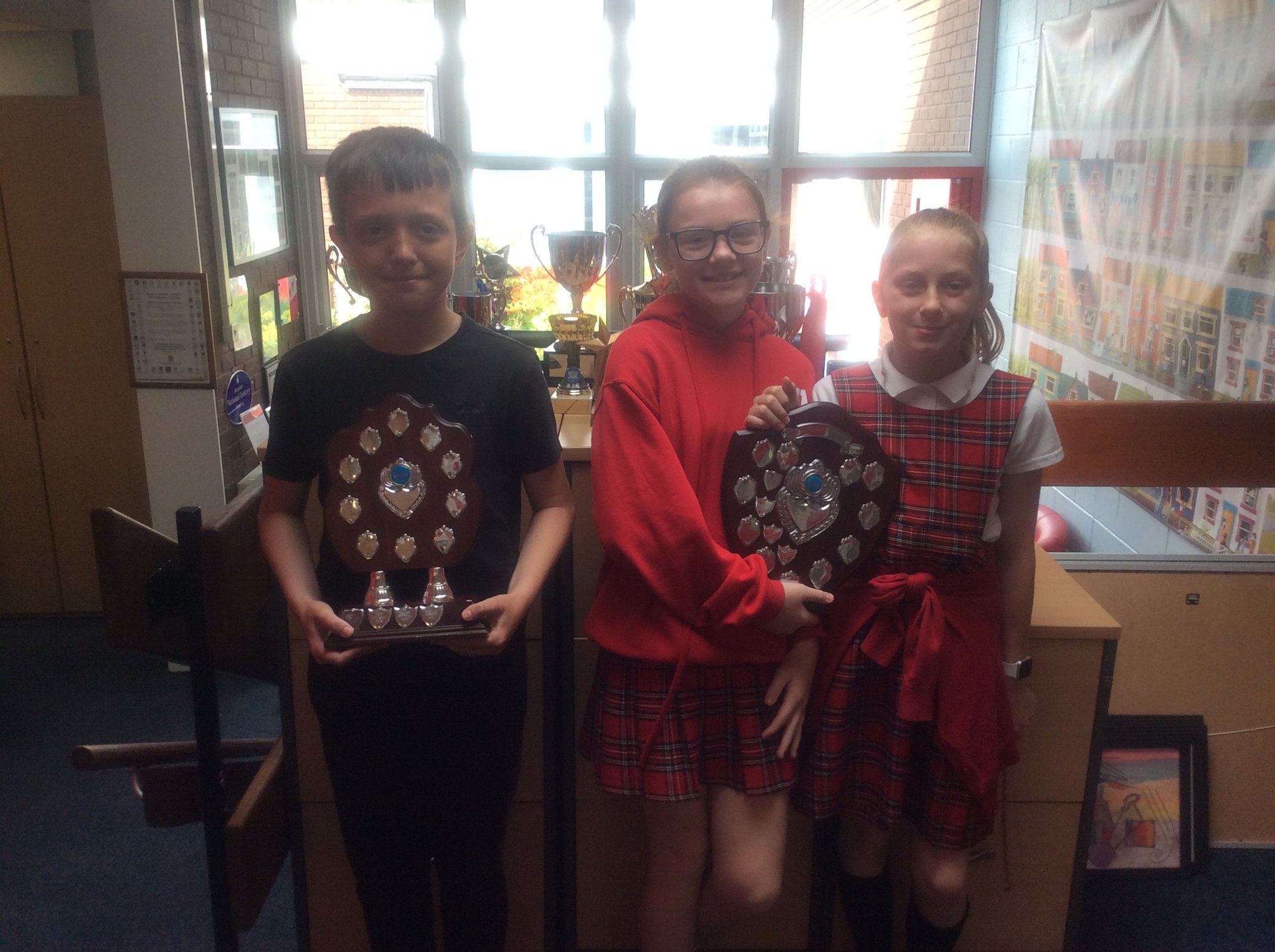 Image of Year 6 Trophy Winners!